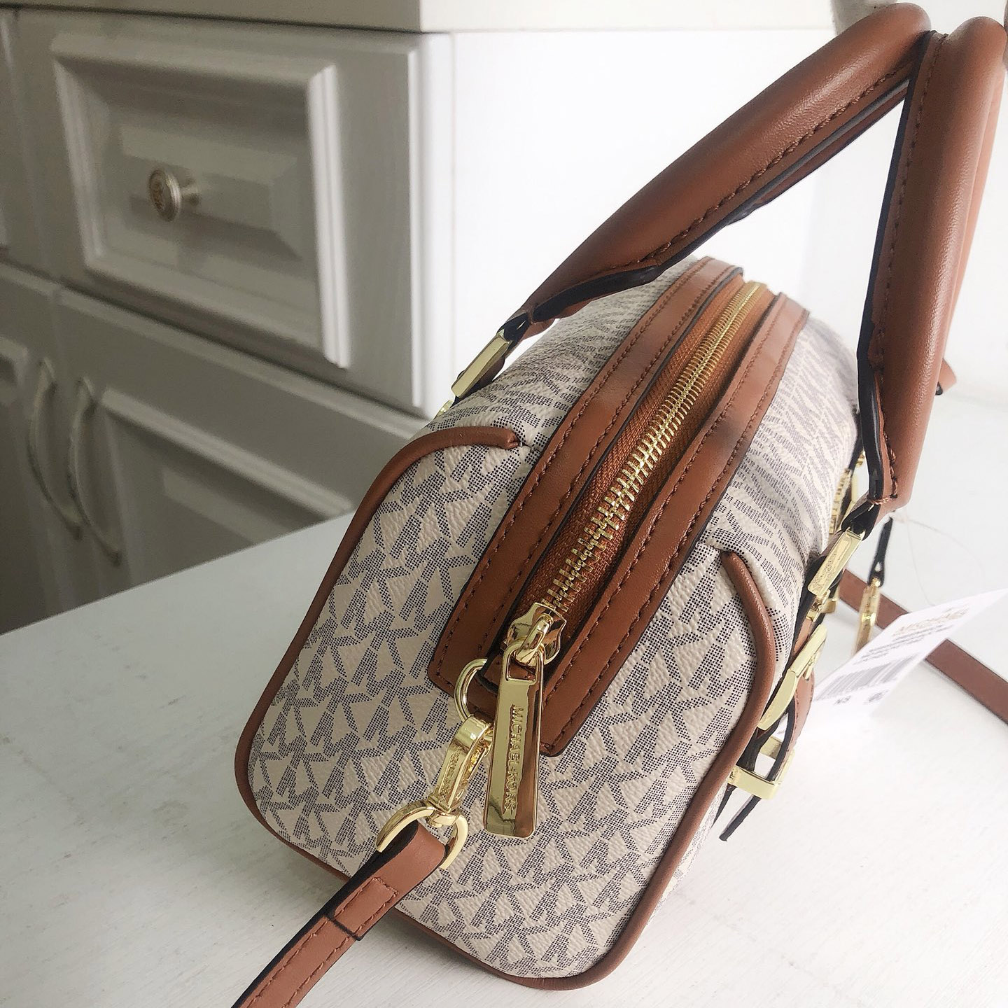 ใหม่ไมเคิล คอร์กระเป๋าถือดีไซน - Luxury Bags Casual บทวิจารณ์และราคา