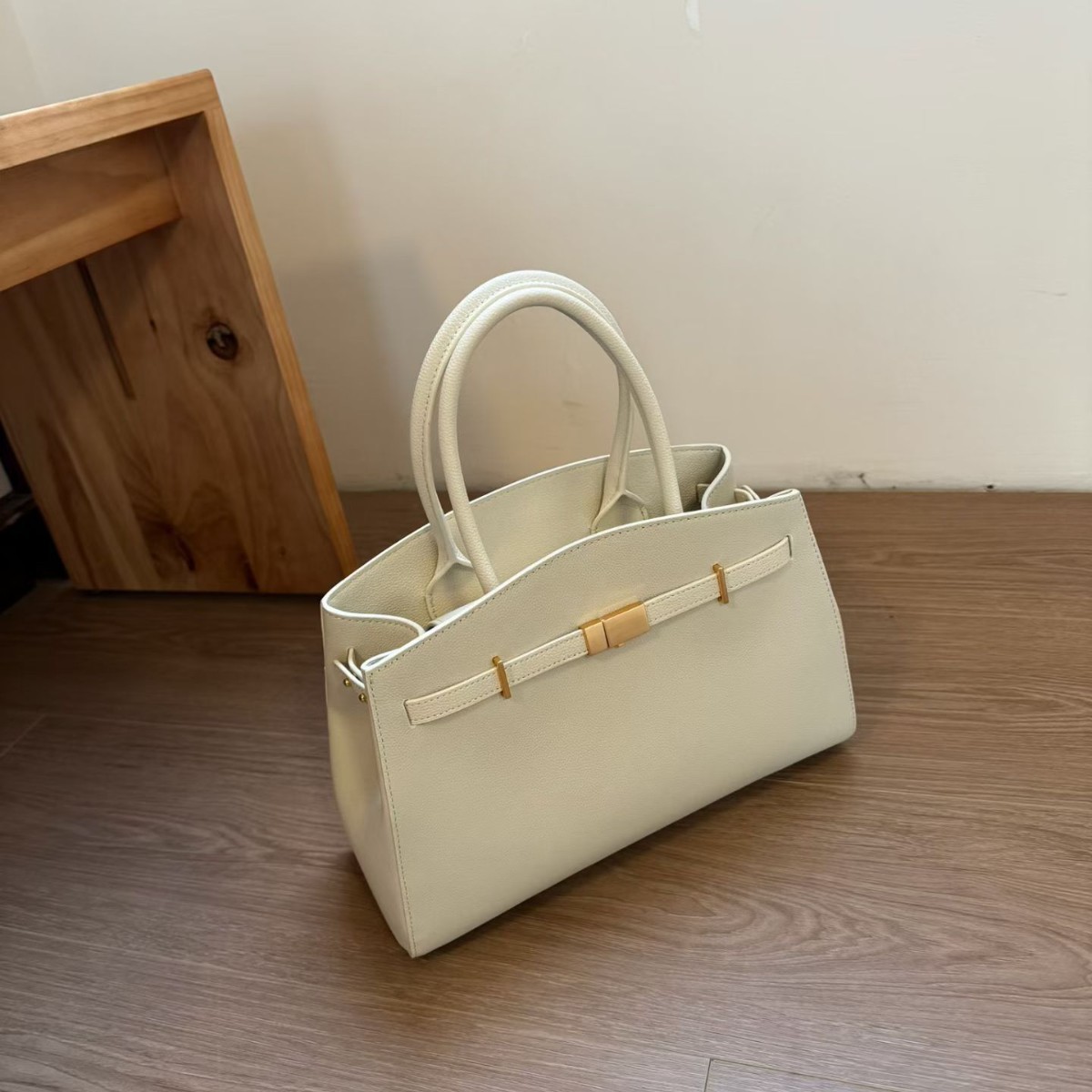 FIRMRANCH กระเป๋าถือสไตล์หรูหร - Luxury Bags Old Money บทวิจารณ์และราคา